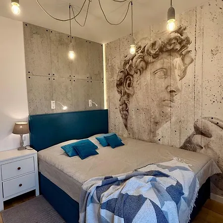 Exclusive Jacuzzi Penthouse With Garage *
